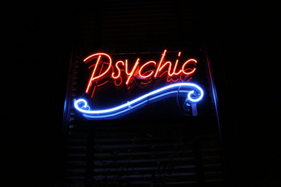 7 False Assumptions People Often Make About Psychics