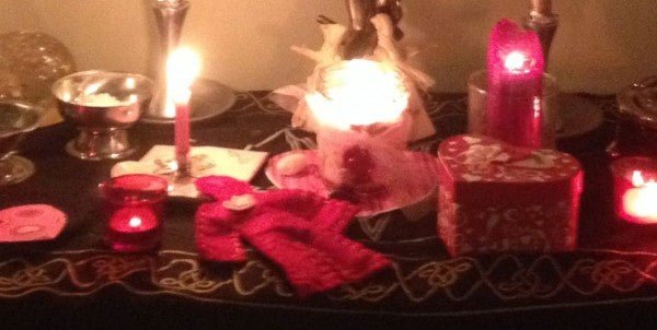 What is a love spell, and Does it really work to get your ex back?